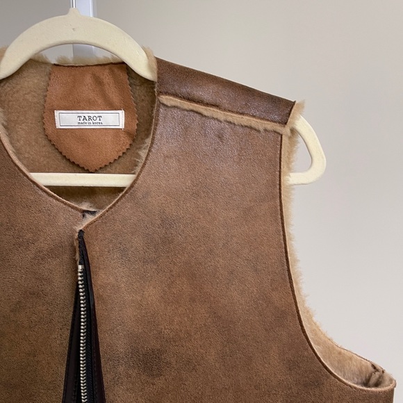 Tarot women’s vest made in Korea - Picture 3 of 5